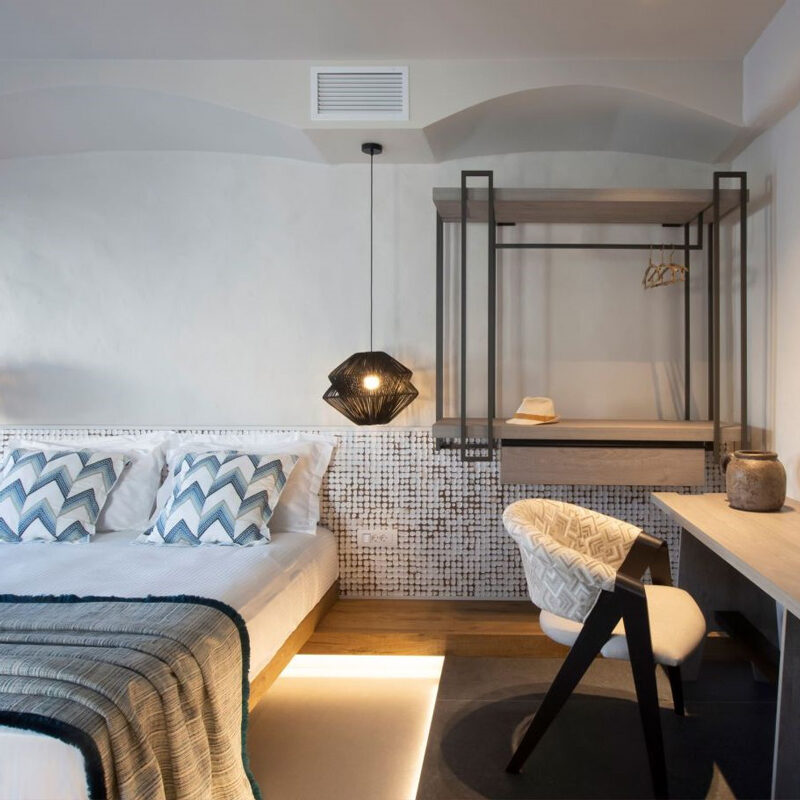 parion opus hotel naoussa paros greece