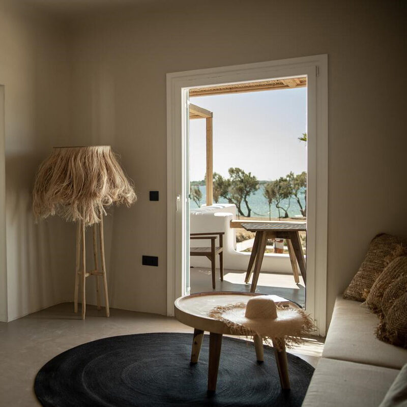 seesoo paros beachfront-resort pounda paros greece