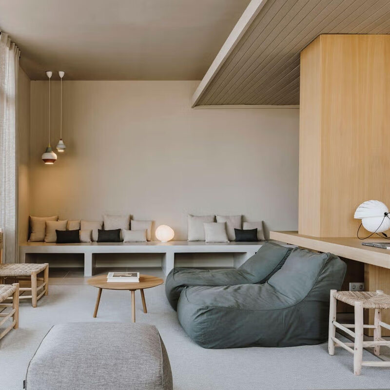 llane petit hotel cadaques spain