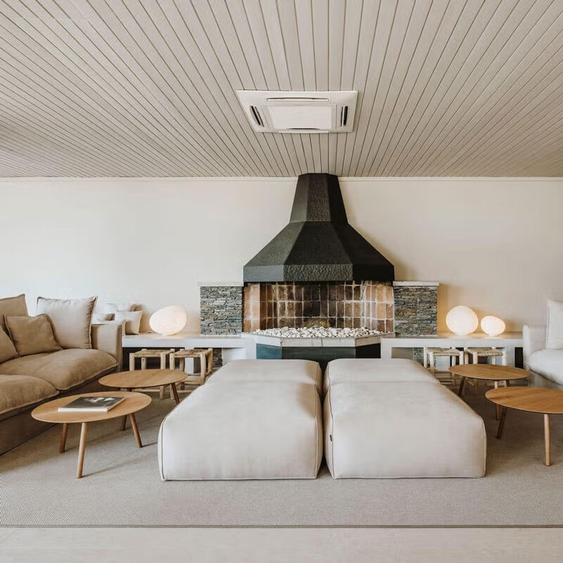 llane petit hotel cadaques spain