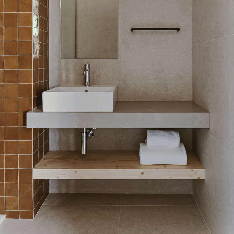 llane petit hotel cadaques spain