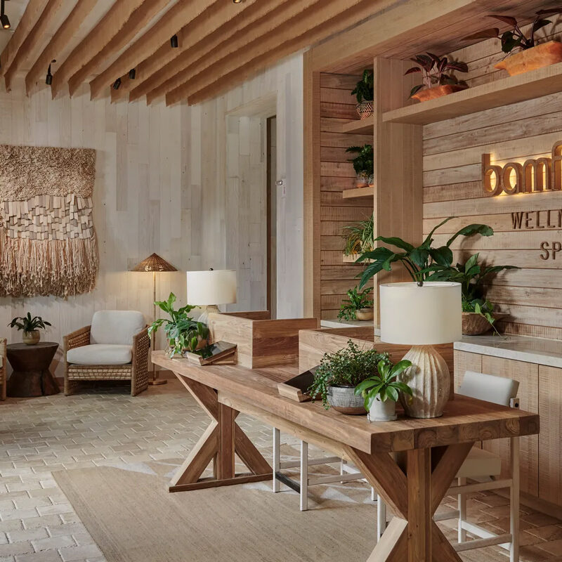 1 Hotel Hanalei Bay