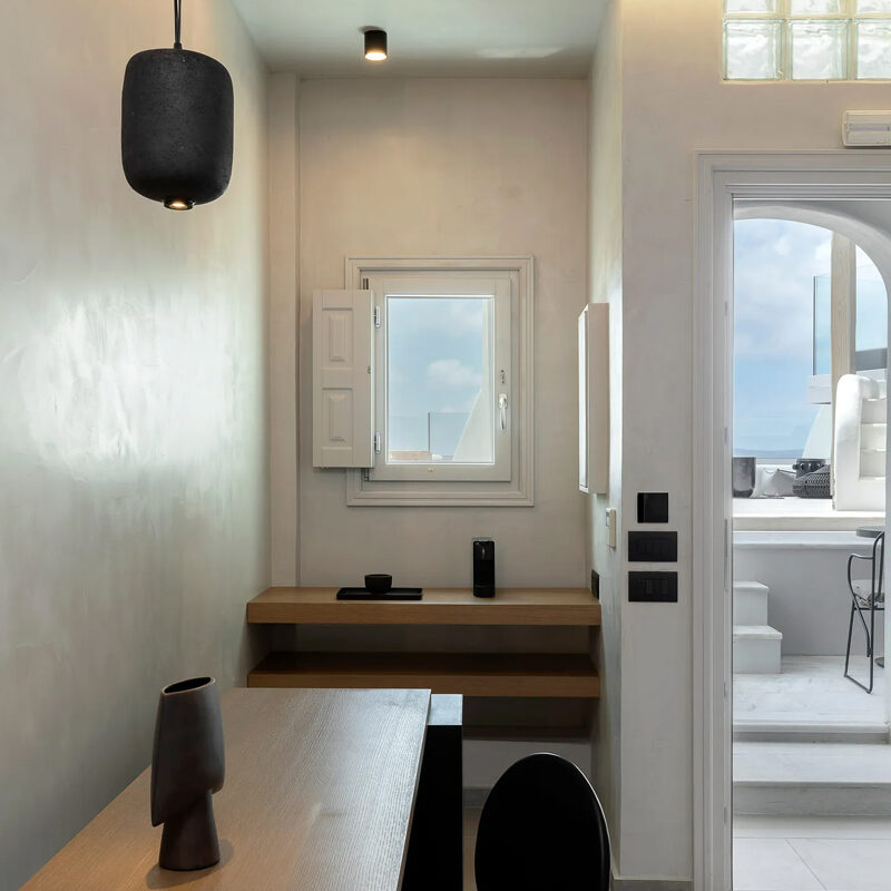 Hom Santorini