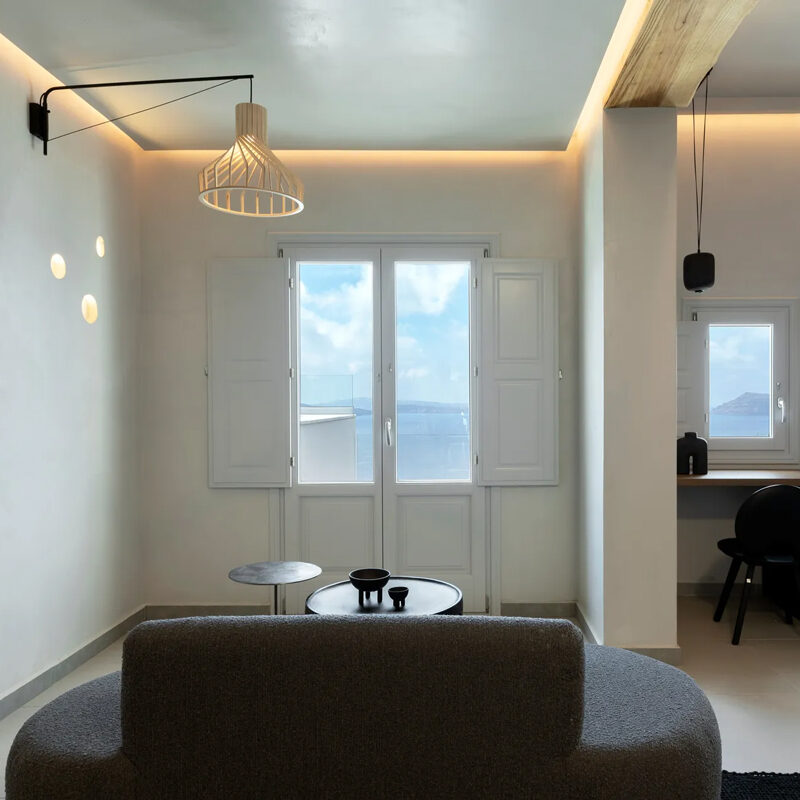 Hom Santorini