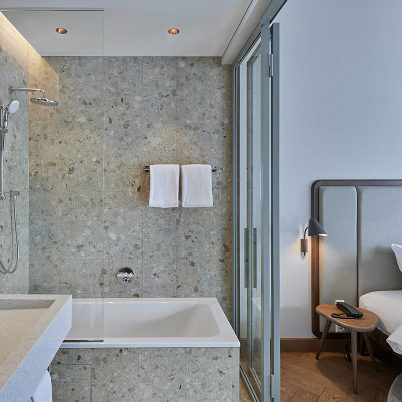 Neringa hotel Vilnius