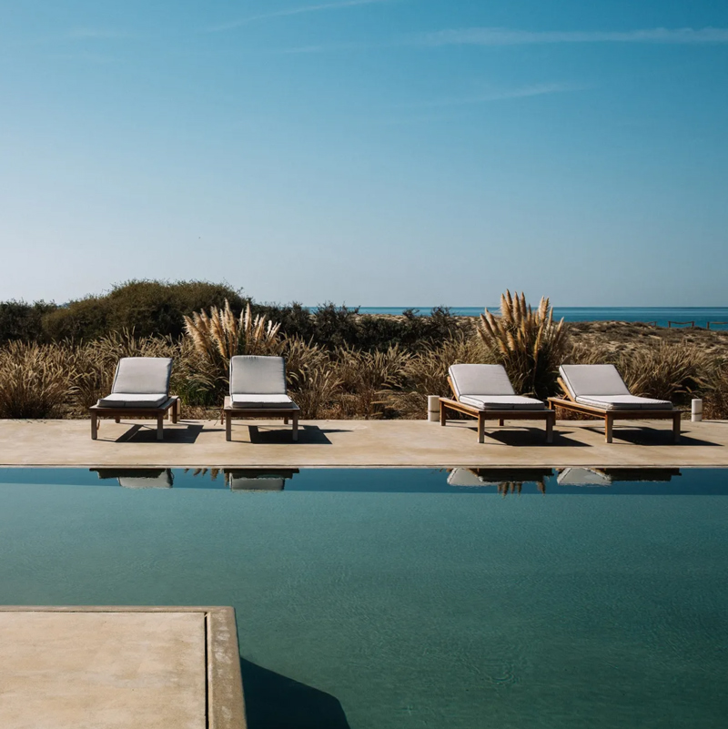 Ammothines Cycladic Suites