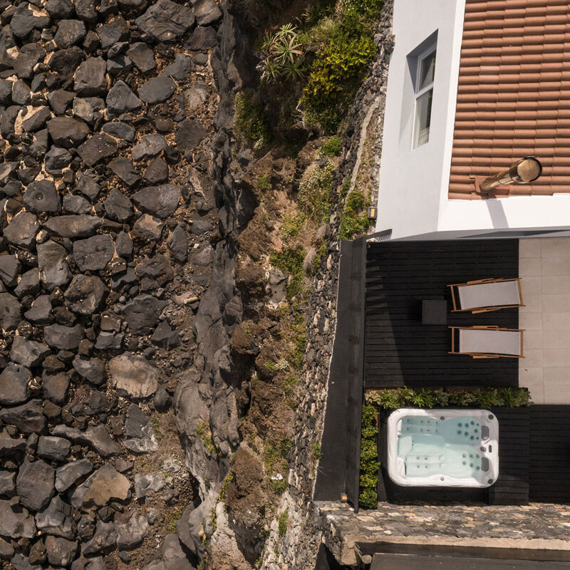 White Exclusive Suites & Villas