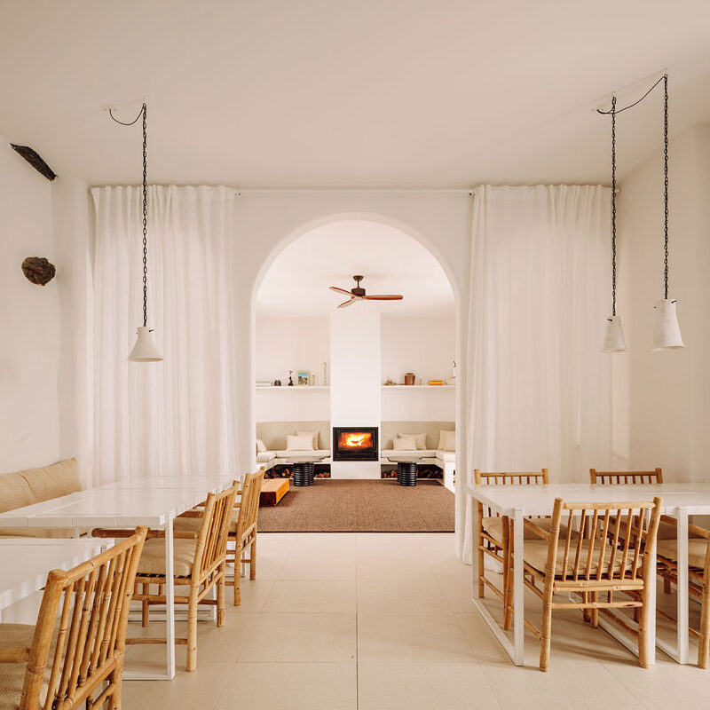 White Exclusive Suites & Villas