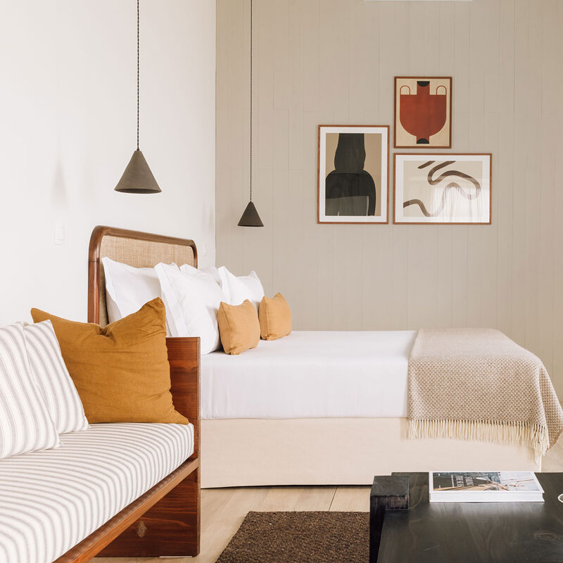 White Exclusive Suites & Villas