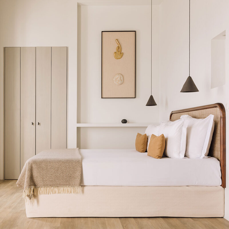 White Exclusive Suites & Villas
