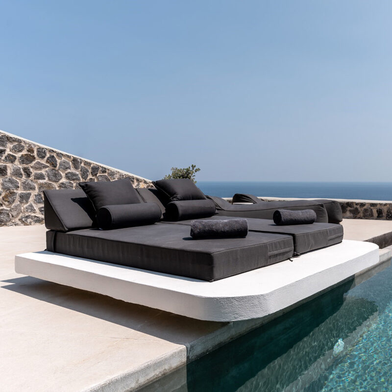 Arise Suites Santorini