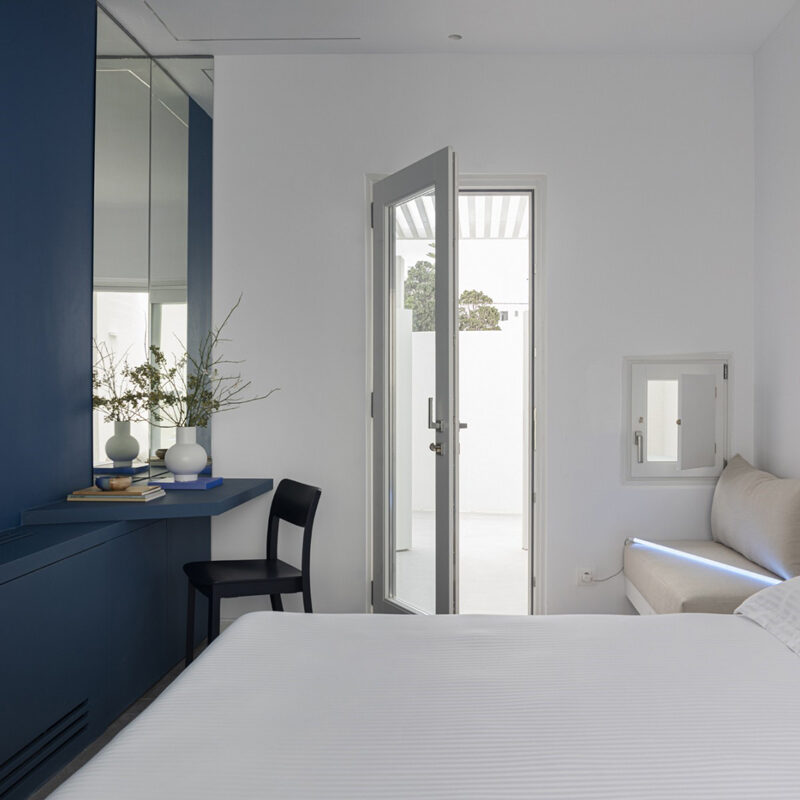 Neo Suites Hotel Santorini