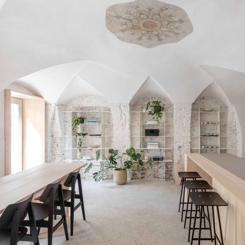 April1550 Boutique Hotel