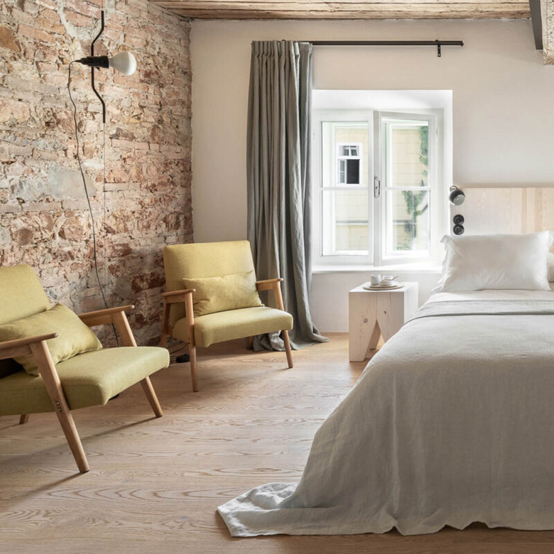 April1550 Boutique Hotel