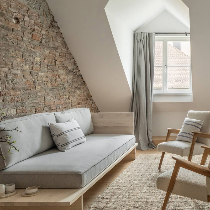 April1550 Boutique Hotel