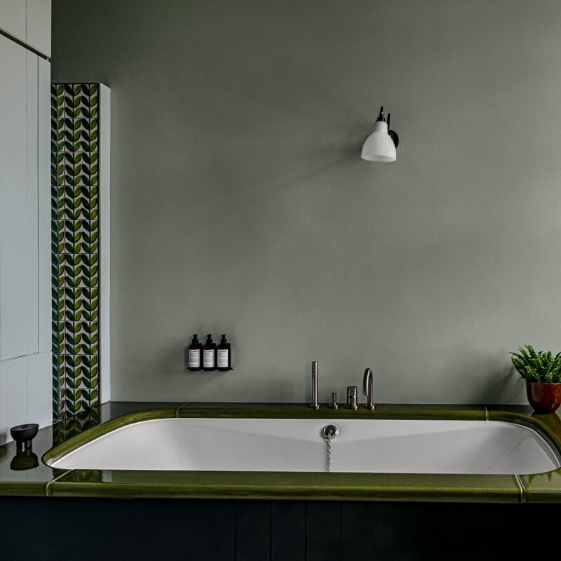 Cowley Manor Experimental