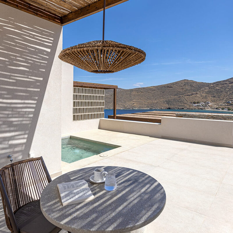 Yfes hotel Kythnos