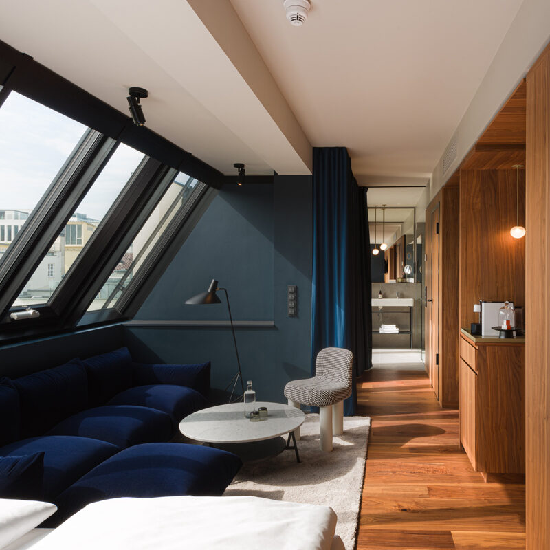 EmiLu Design Hotel