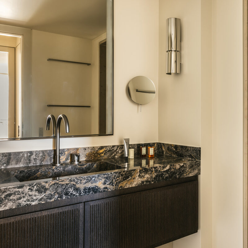 Mondovi Luxury Suites Paris